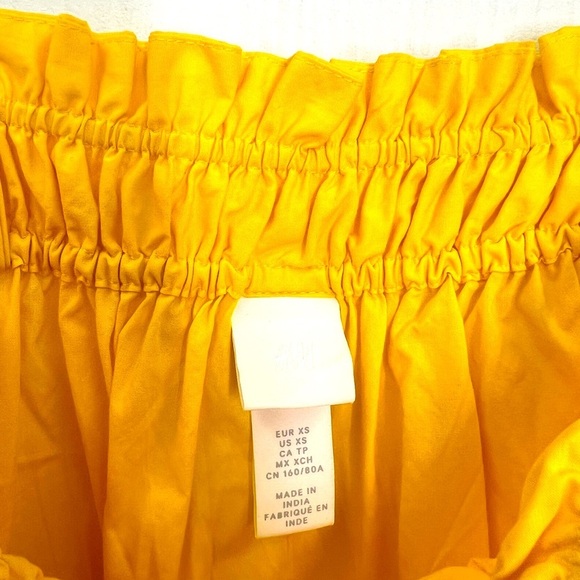 H&M - NWT Bright Yellow Adjustable Straps Smocked Poplin Mini Dress Size XS - Picture 7 of 10